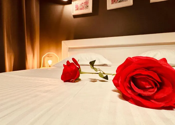 The Rose Suites